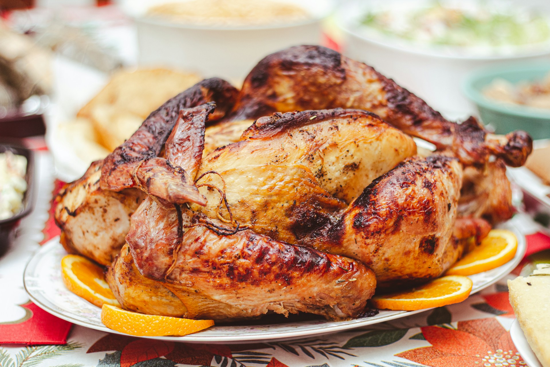 Dishes for holidays with gluten-free stuffed turkey