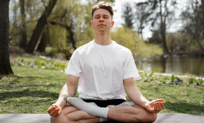 Outdoor workouts with yoga in a U.S. park