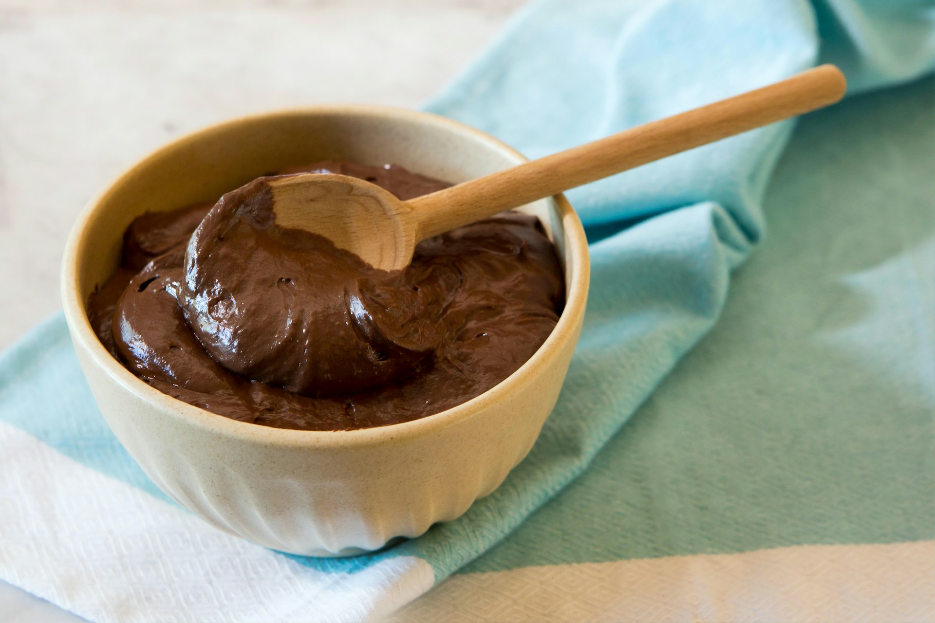 Easy gluten-free dessert recipes featuring chocolate mousse